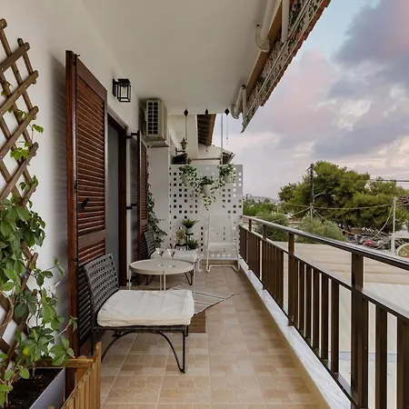 Azure Breeze - Coastal Chic Getaway By The Sea Nyaraló *