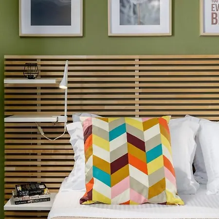Azure Breeze - Coastal Chic Getaway By The Sea Nyaraló *